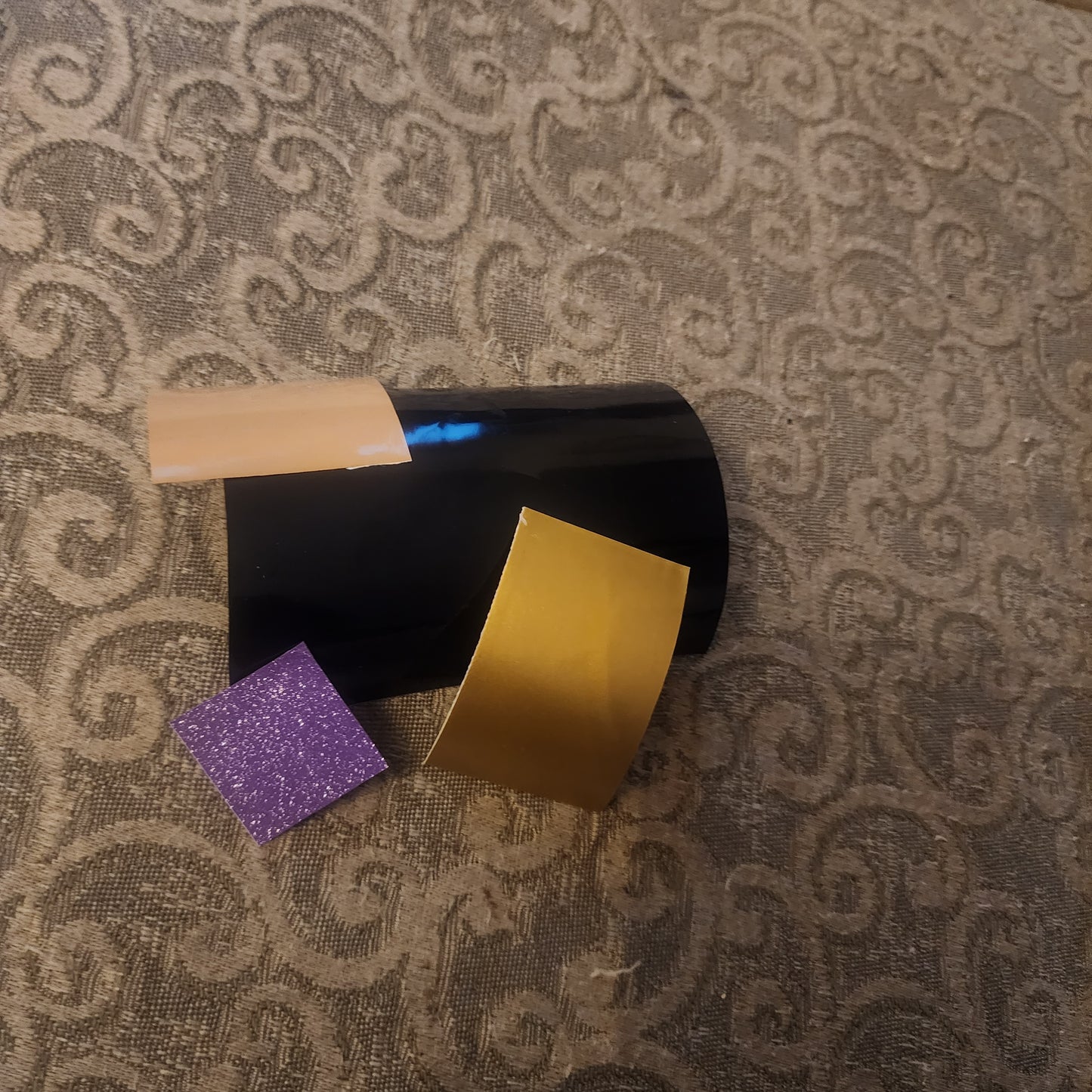 Wine Glass with glitter stem 17 oz Blessed Diva with crown