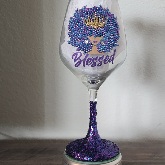 Wine Glass with glitter stem 17 oz Blessed Diva with crown