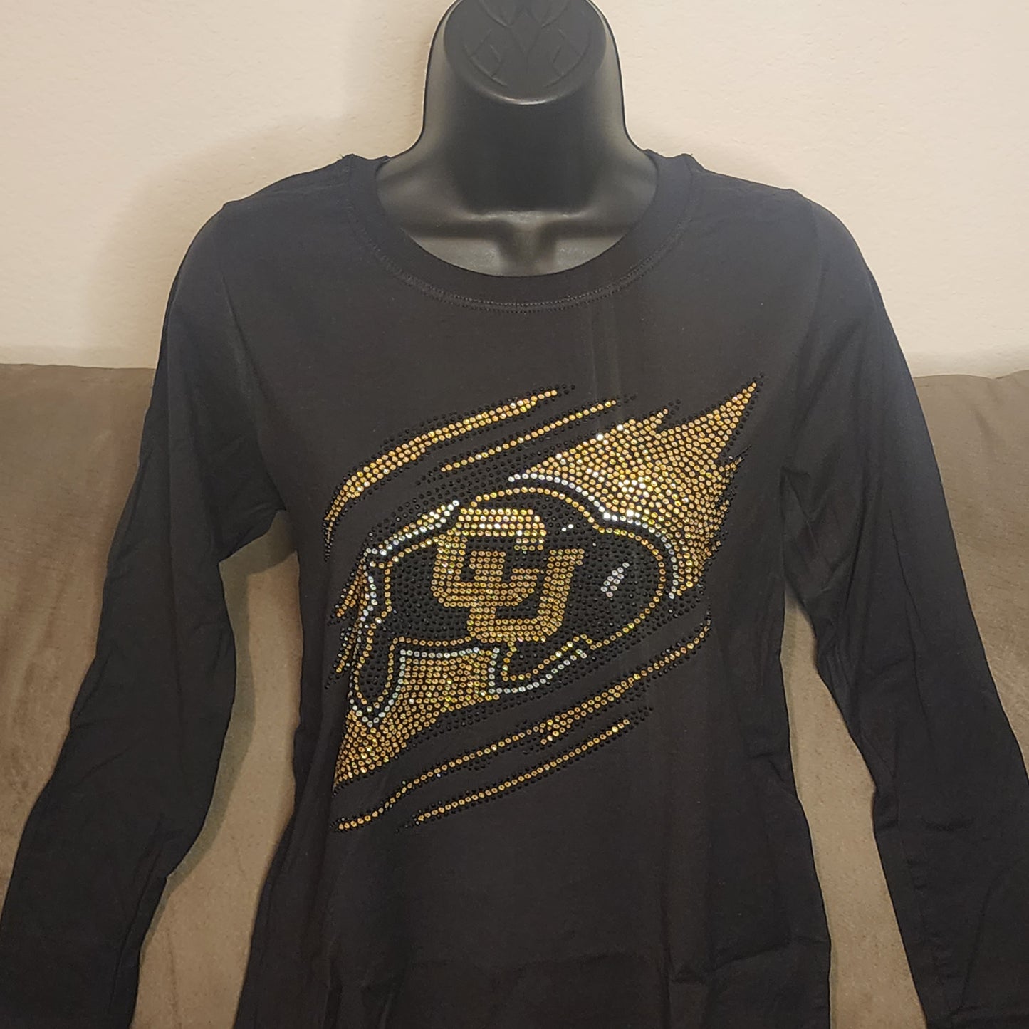 Colorado Buffaloes Ripped Rhinestone Bling Design